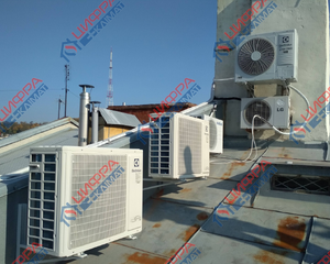 Монтаж наружных блоков Electrolux на крыше